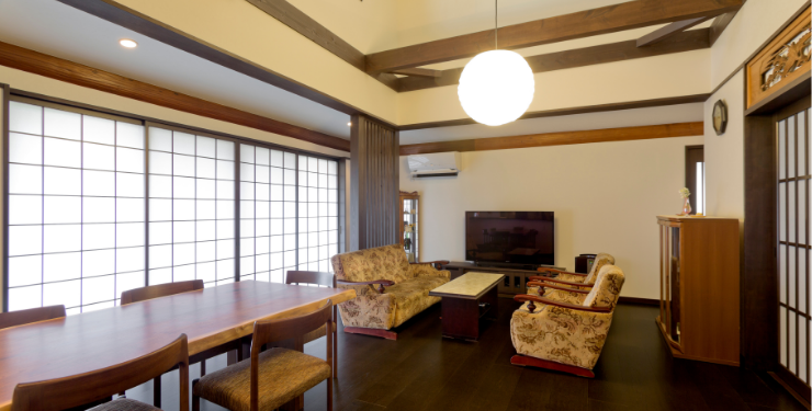 和モダンな平屋空間