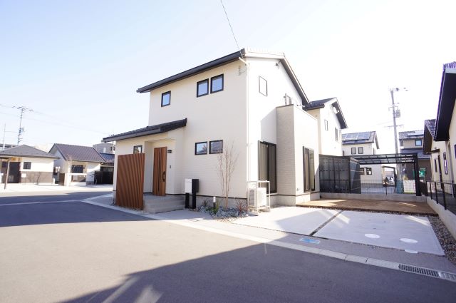 SAIBI STAGE寺家中央14号棟