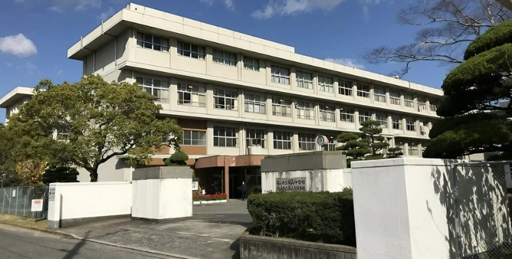福山市立福山中学校