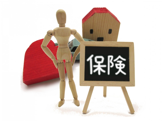 火災保険の更新手続きも山根木材へご相談ください