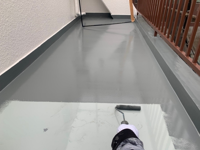 バルコニー防水塗り替えタイミングのご案内