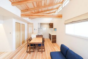 木をふんだんに使ったいい香りのする家《福山市》