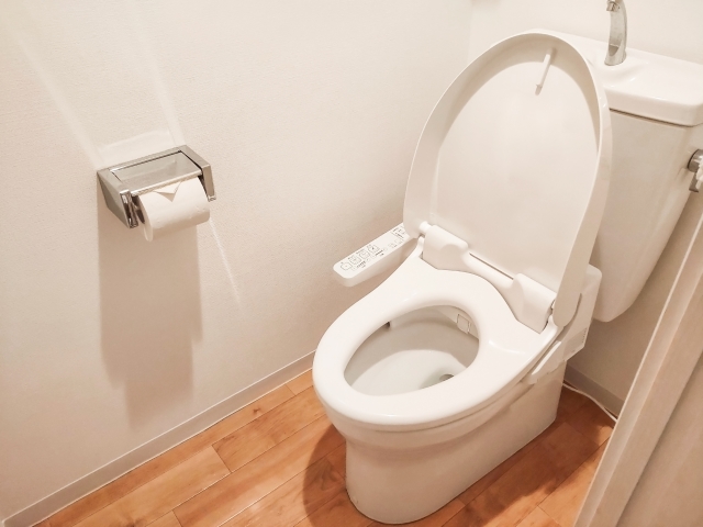 トイレ便器取り替えの工事の様子をご紹介します