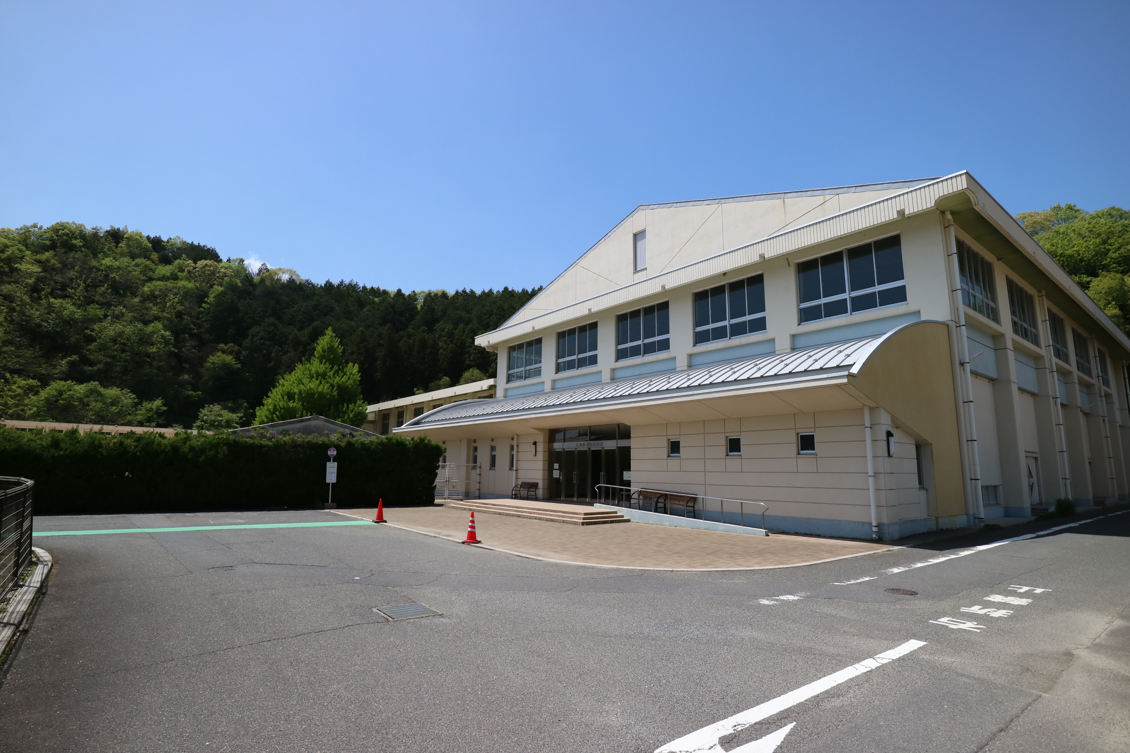 廿日市市立友和小学校へ3,600m