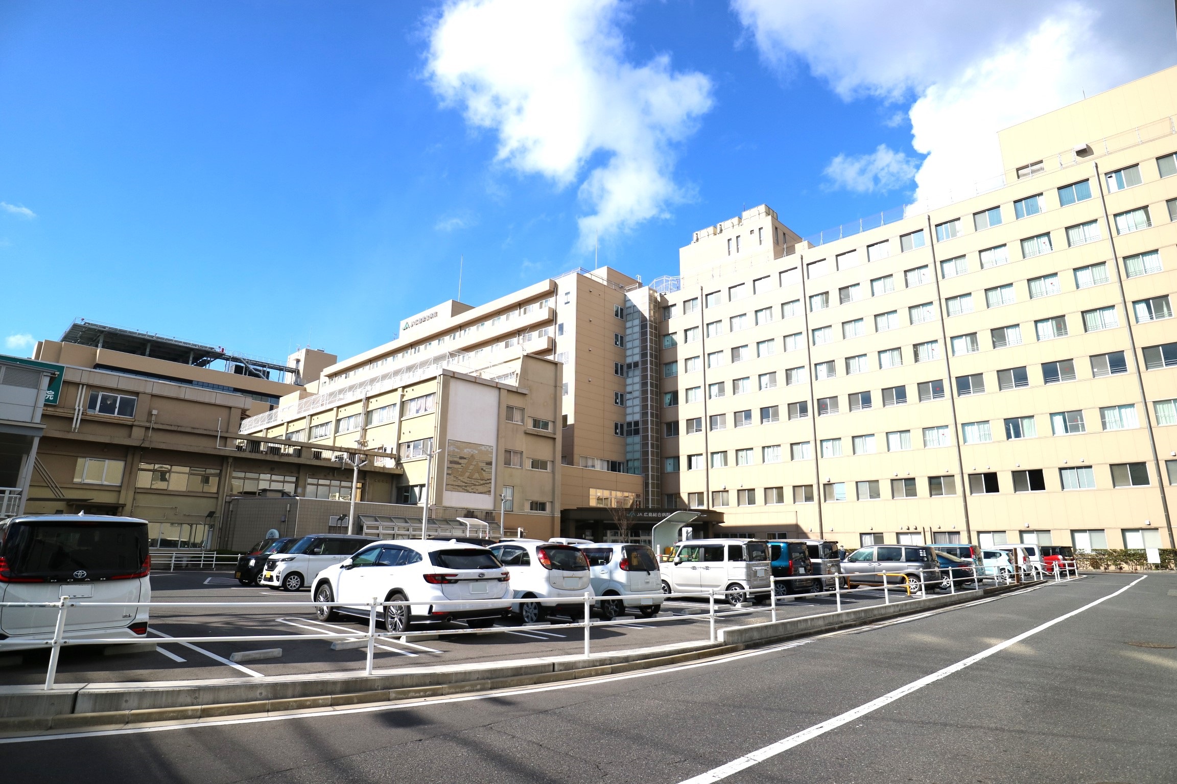 JA総合病院へ160m（徒歩3分）
