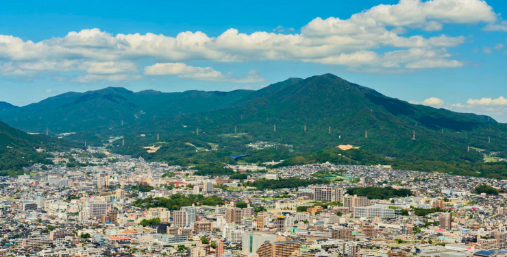 上空から見た筑紫野市の街並み