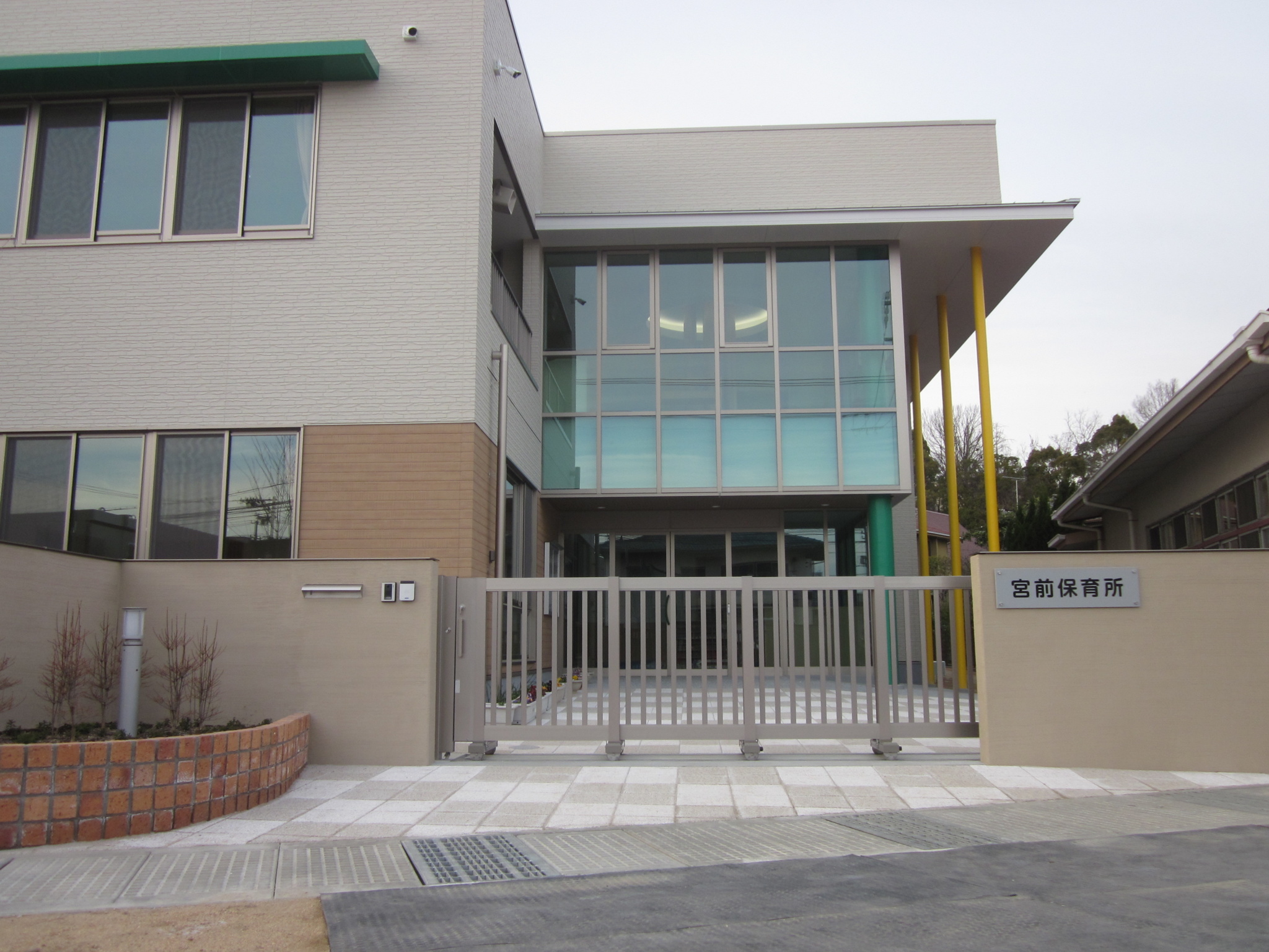 宮前こども園(保育園)まで60m　徒歩1分