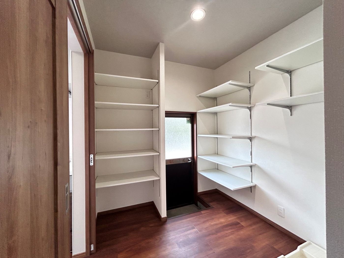 リノベ柏原WIC①