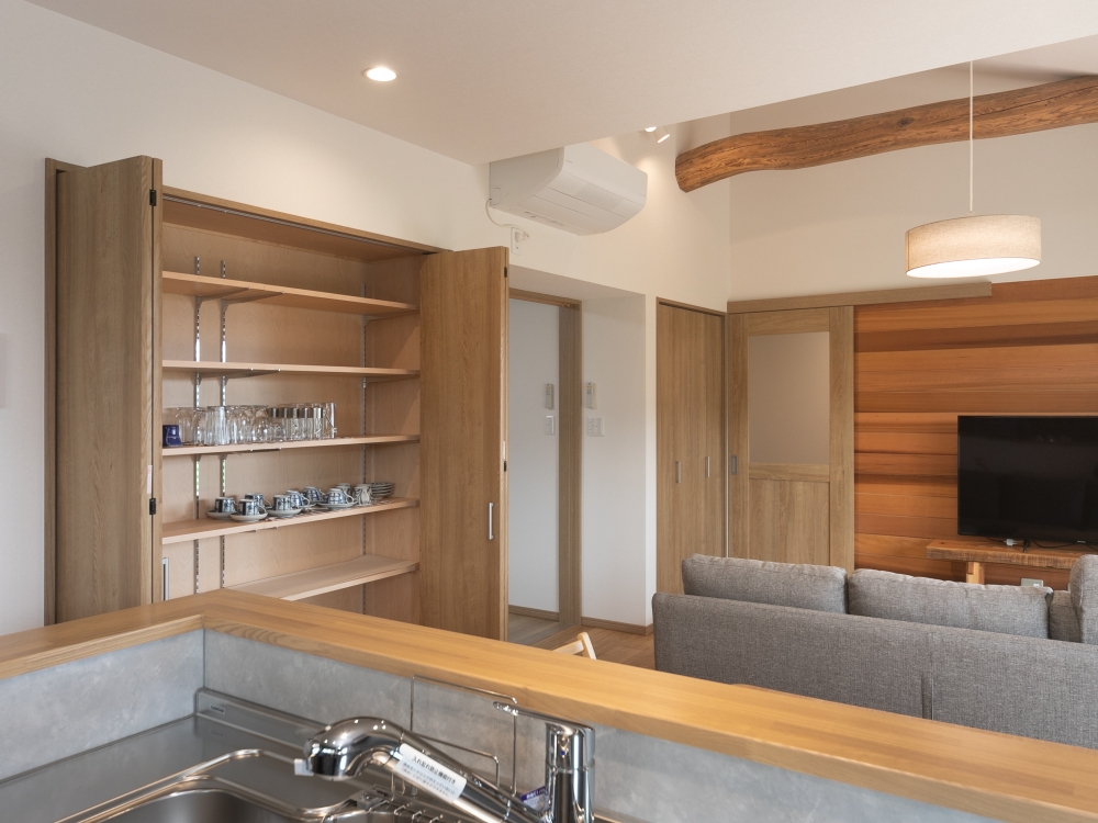 N様邸キッチン＆パントリー